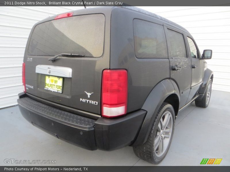 Brilliant Black Crystal Pearl / Dark Slate Gray 2011 Dodge Nitro Shock