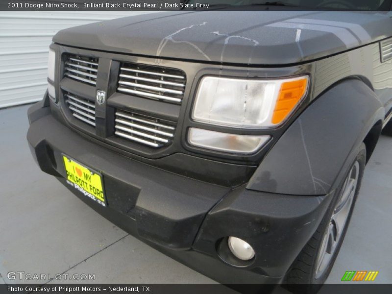 Brilliant Black Crystal Pearl / Dark Slate Gray 2011 Dodge Nitro Shock