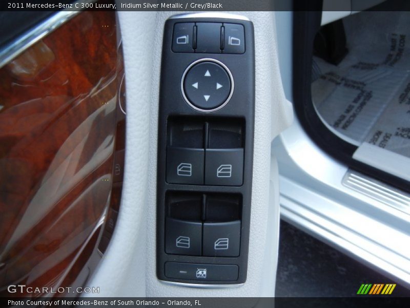 Iridium Silver Metallic / Grey/Black 2011 Mercedes-Benz C 300 Luxury