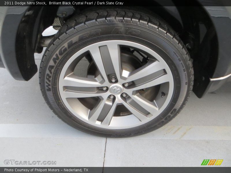 Brilliant Black Crystal Pearl / Dark Slate Gray 2011 Dodge Nitro Shock