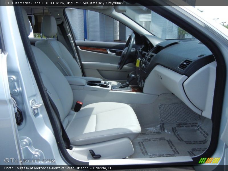 Iridium Silver Metallic / Grey/Black 2011 Mercedes-Benz C 300 Luxury