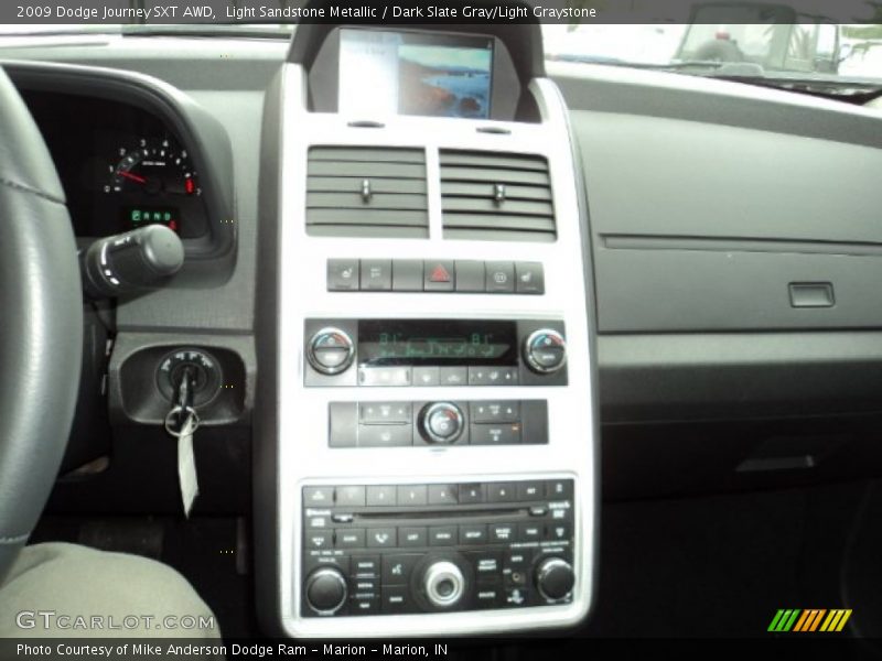 Light Sandstone Metallic / Dark Slate Gray/Light Graystone 2009 Dodge Journey SXT AWD