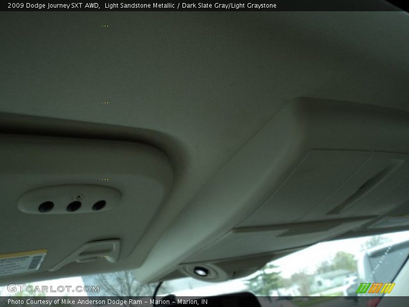 Light Sandstone Metallic / Dark Slate Gray/Light Graystone 2009 Dodge Journey SXT AWD