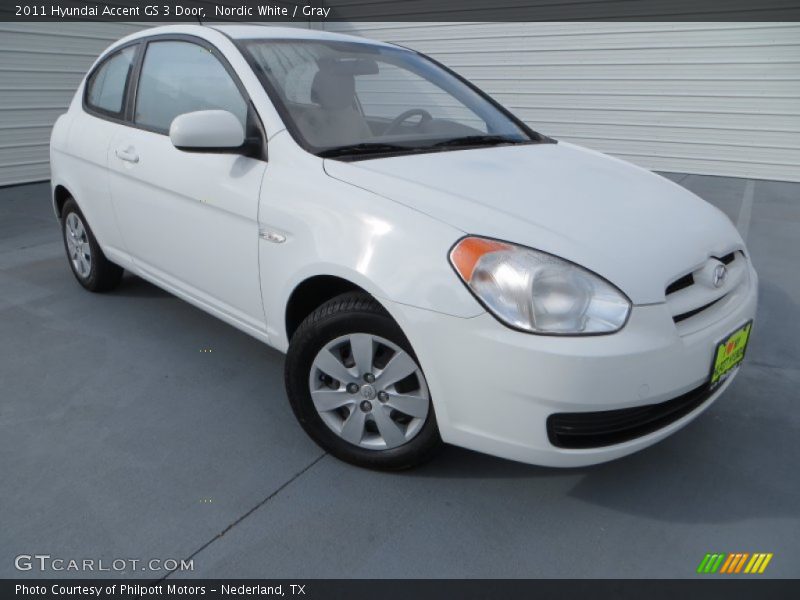 Nordic White / Gray 2011 Hyundai Accent GS 3 Door