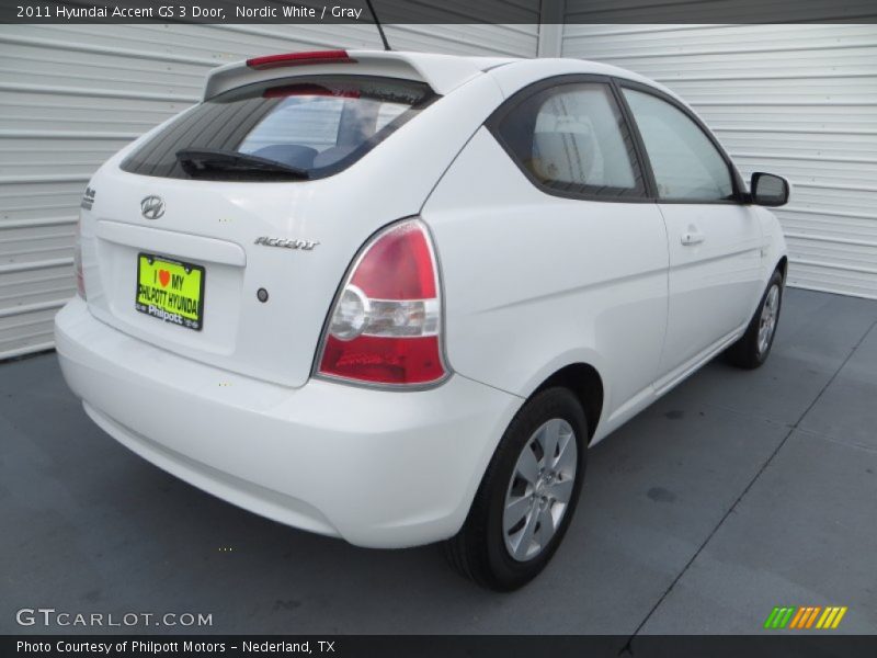 Nordic White / Gray 2011 Hyundai Accent GS 3 Door