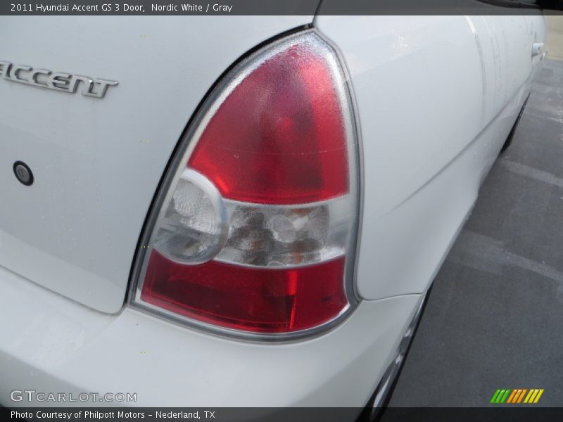 Nordic White / Gray 2011 Hyundai Accent GS 3 Door