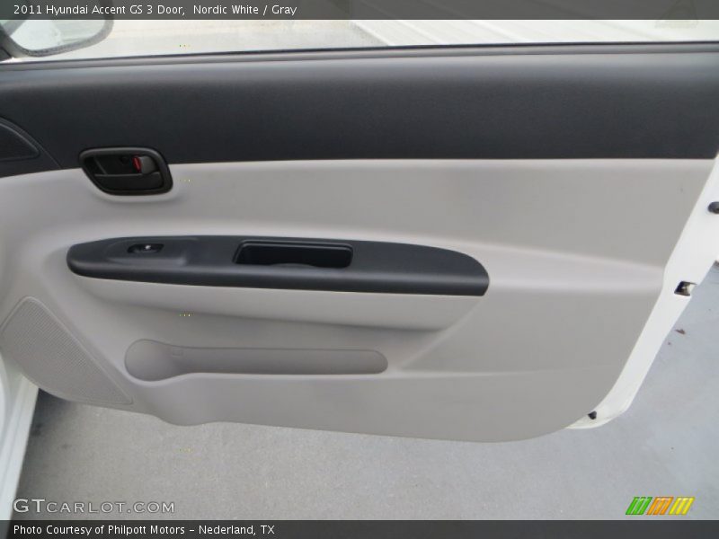 Nordic White / Gray 2011 Hyundai Accent GS 3 Door