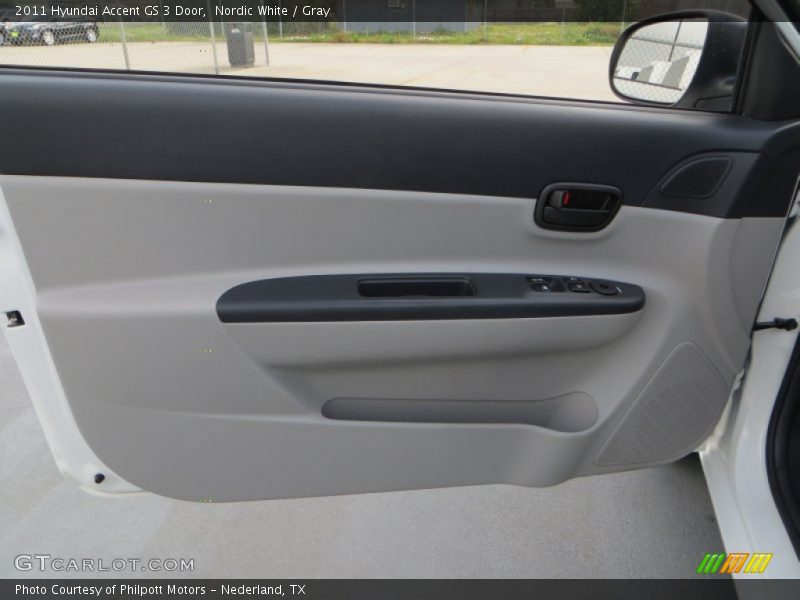 Nordic White / Gray 2011 Hyundai Accent GS 3 Door