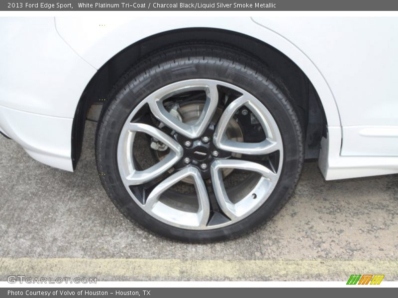 White Platinum Tri-Coat / Charcoal Black/Liquid Silver Smoke Metallic 2013 Ford Edge Sport