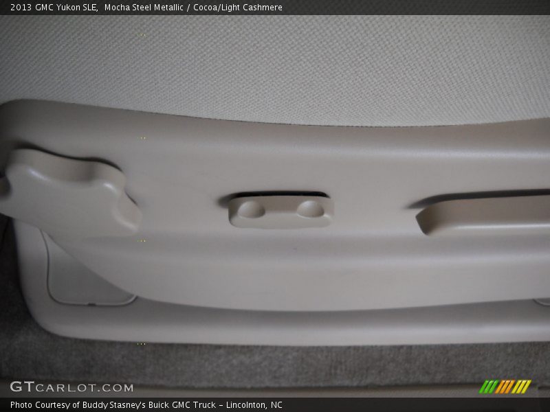 Mocha Steel Metallic / Cocoa/Light Cashmere 2013 GMC Yukon SLE