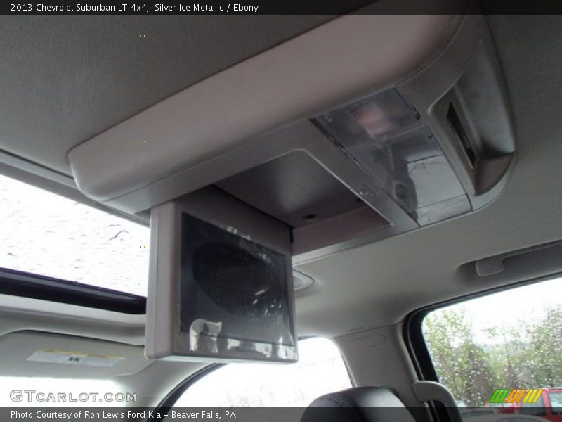 Silver Ice Metallic / Ebony 2013 Chevrolet Suburban LT 4x4