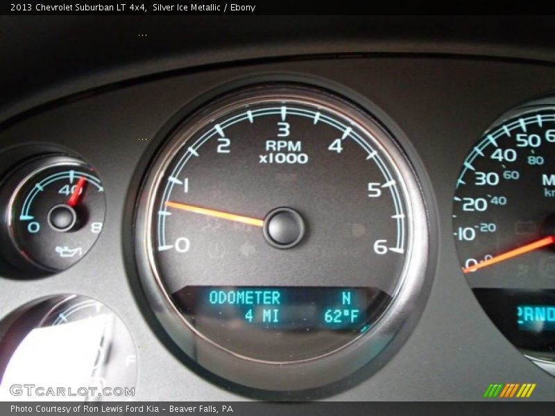 Silver Ice Metallic / Ebony 2013 Chevrolet Suburban LT 4x4