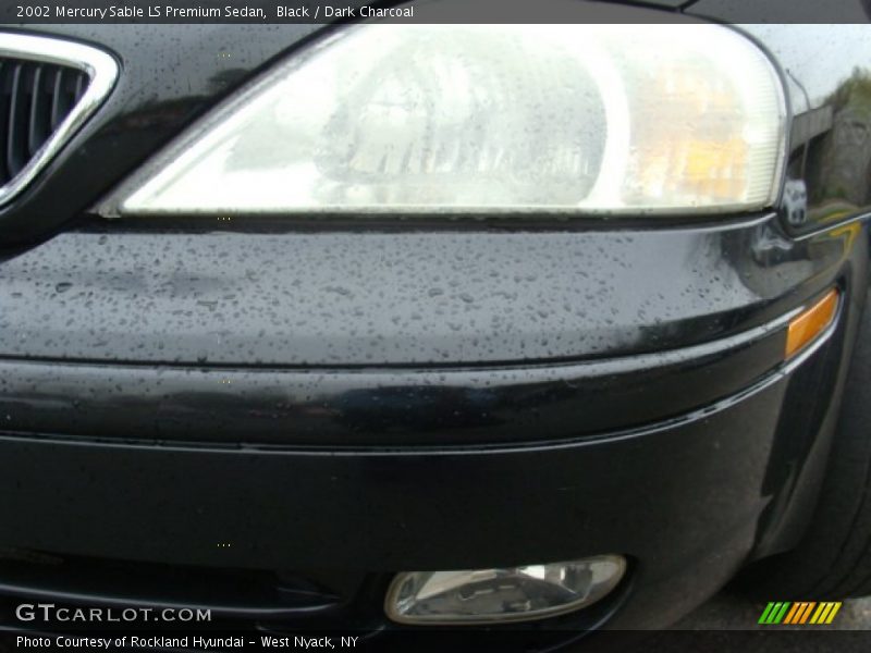 Black / Dark Charcoal 2002 Mercury Sable LS Premium Sedan