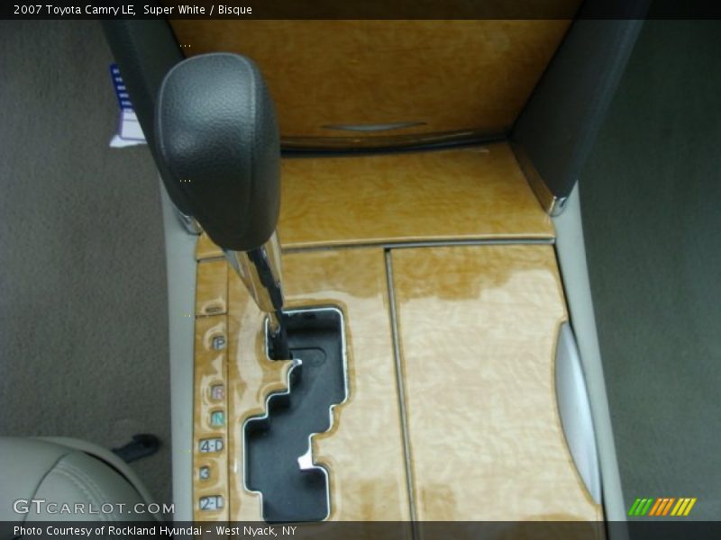 Super White / Bisque 2007 Toyota Camry LE