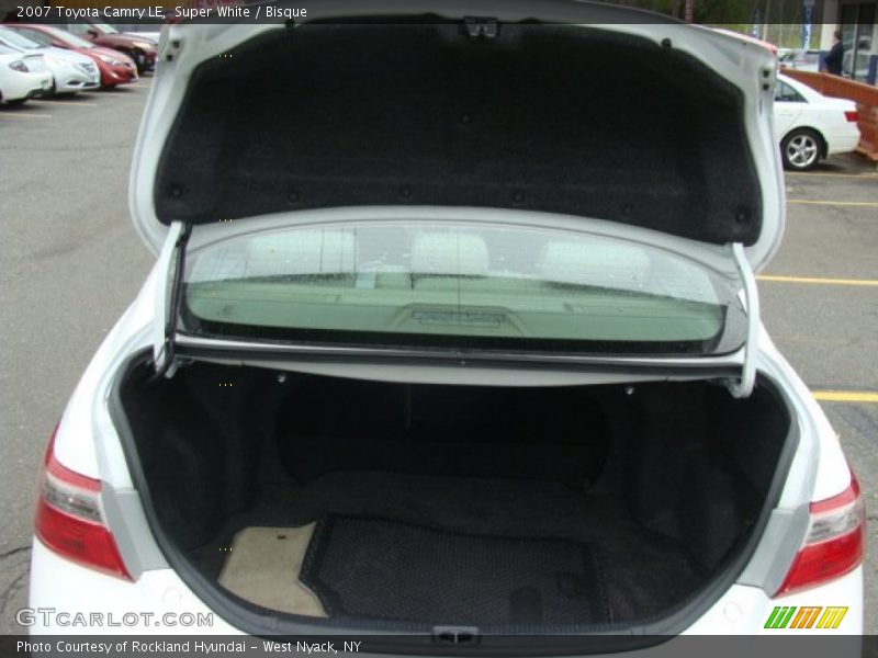 Super White / Bisque 2007 Toyota Camry LE