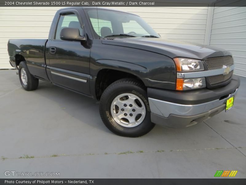 Dark Gray Metallic / Dark Charcoal 2004 Chevrolet Silverado 1500 LS Regular Cab