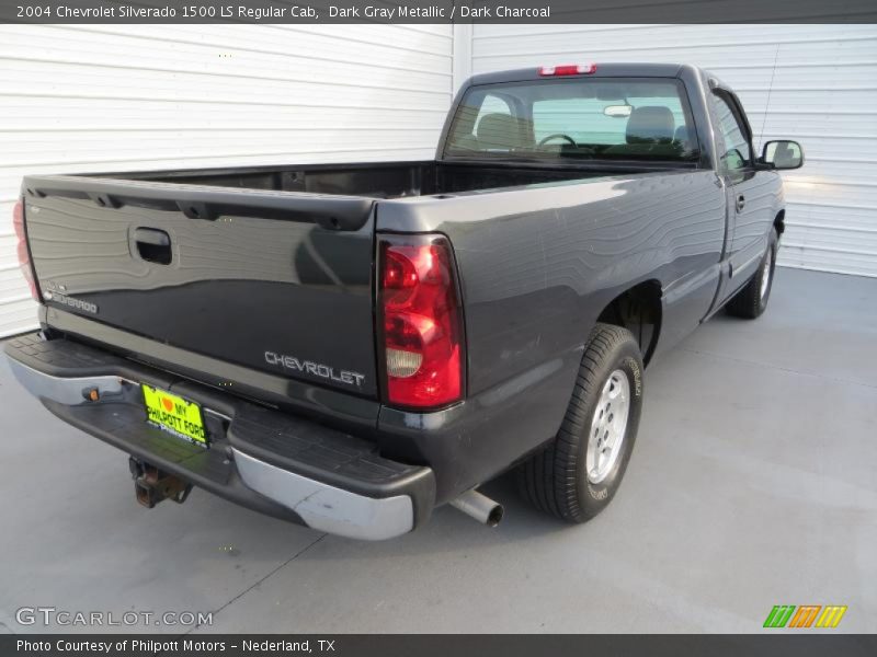 Dark Gray Metallic / Dark Charcoal 2004 Chevrolet Silverado 1500 LS Regular Cab