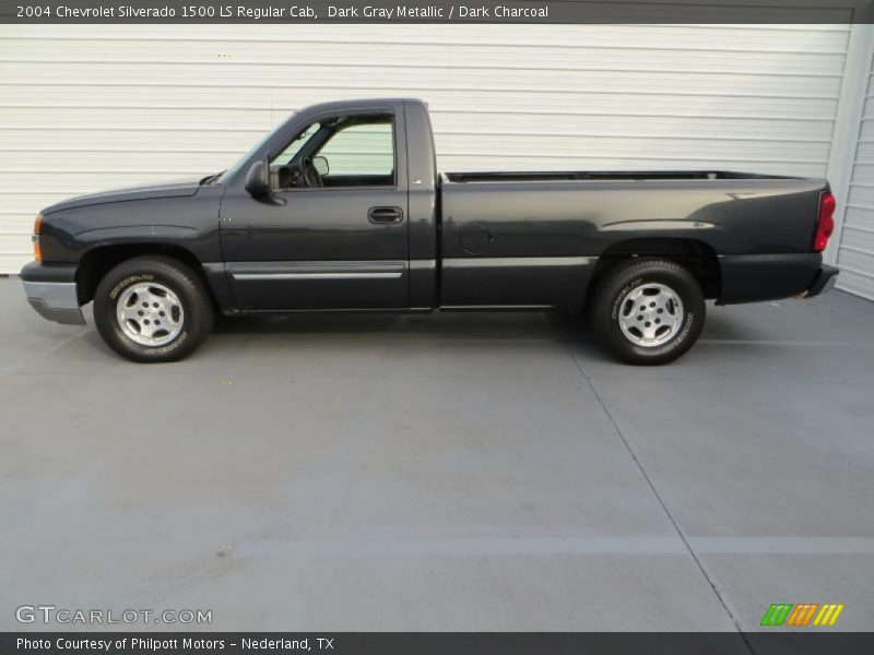 Dark Gray Metallic / Dark Charcoal 2004 Chevrolet Silverado 1500 LS Regular Cab