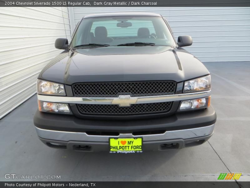 Dark Gray Metallic / Dark Charcoal 2004 Chevrolet Silverado 1500 LS Regular Cab