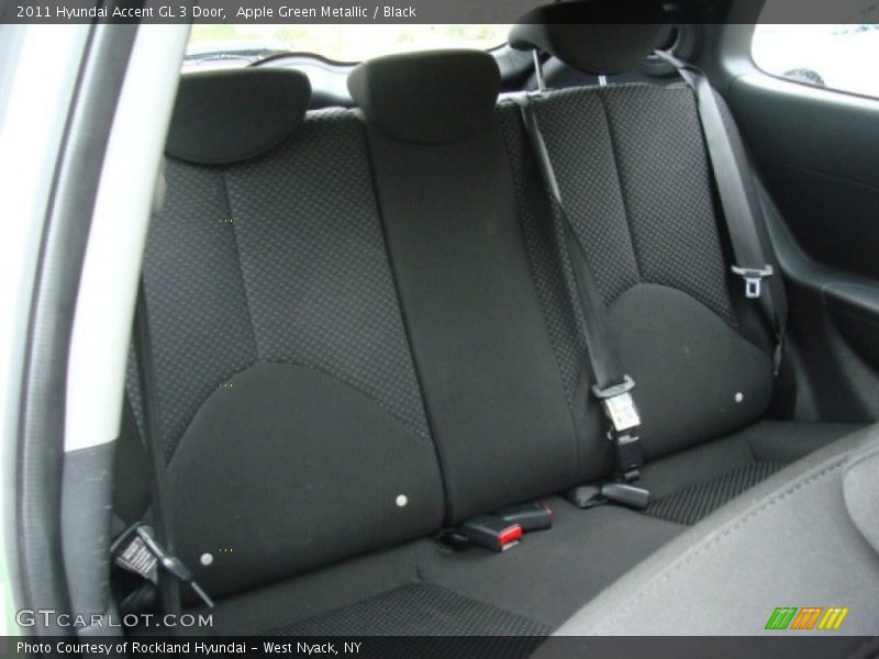 Apple Green Metallic / Black 2011 Hyundai Accent GL 3 Door