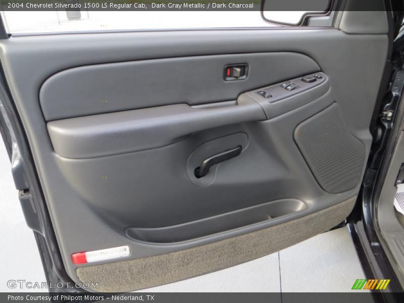 Dark Gray Metallic / Dark Charcoal 2004 Chevrolet Silverado 1500 LS Regular Cab