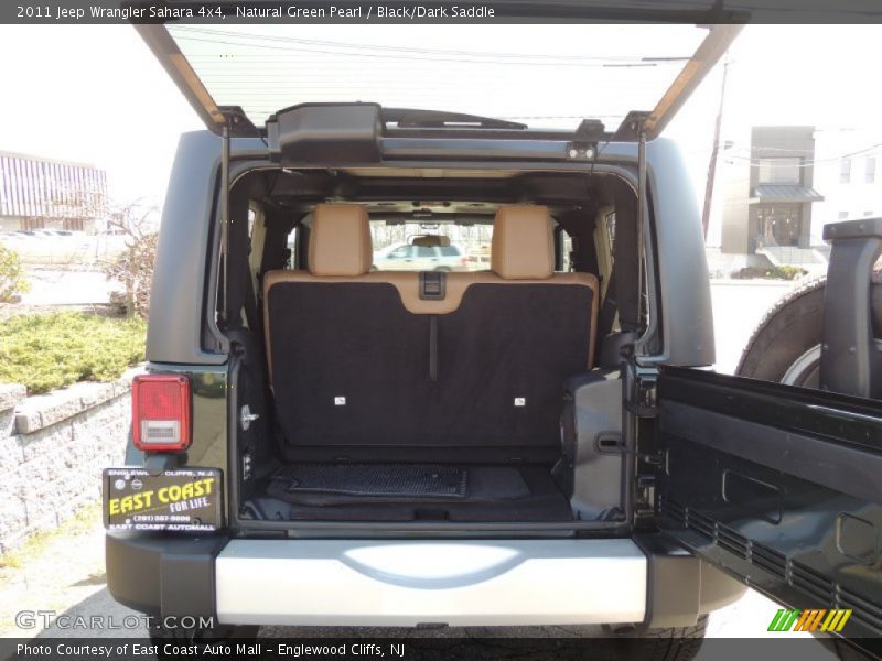 Natural Green Pearl / Black/Dark Saddle 2011 Jeep Wrangler Sahara 4x4