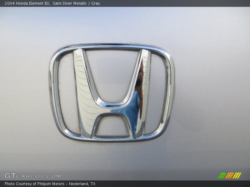 Satin Silver Metallic / Gray 2004 Honda Element EX