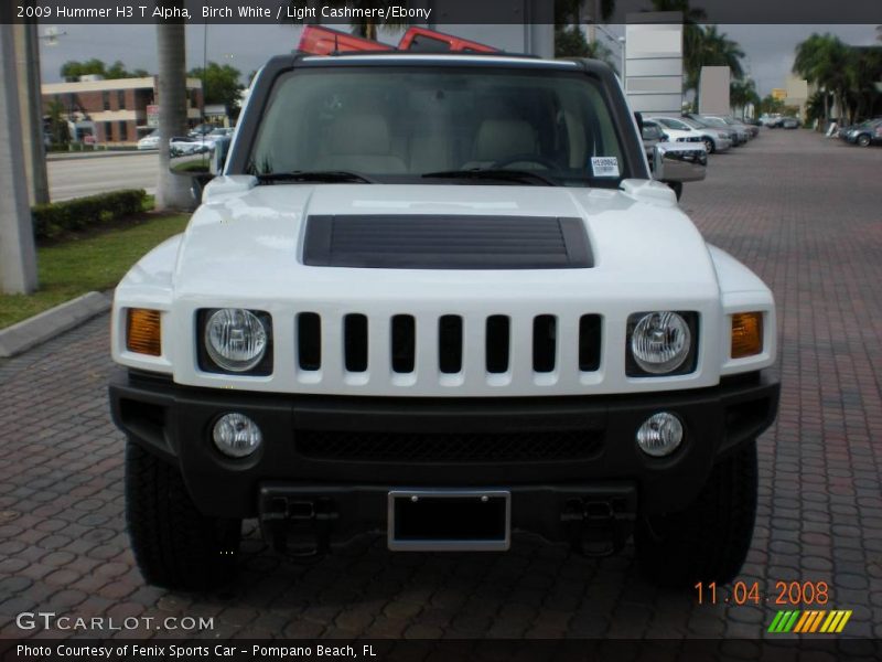 Birch White / Light Cashmere/Ebony 2009 Hummer H3 T Alpha