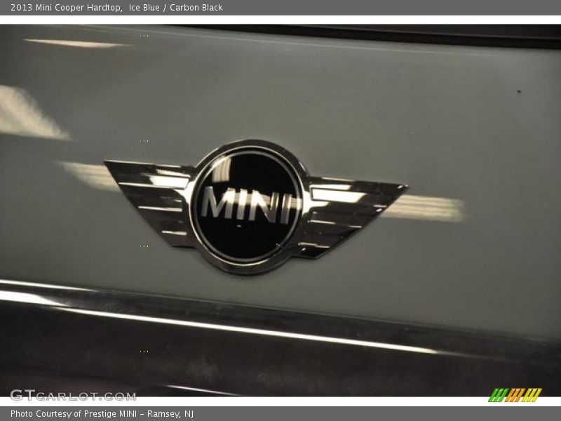 Ice Blue / Carbon Black 2013 Mini Cooper Hardtop