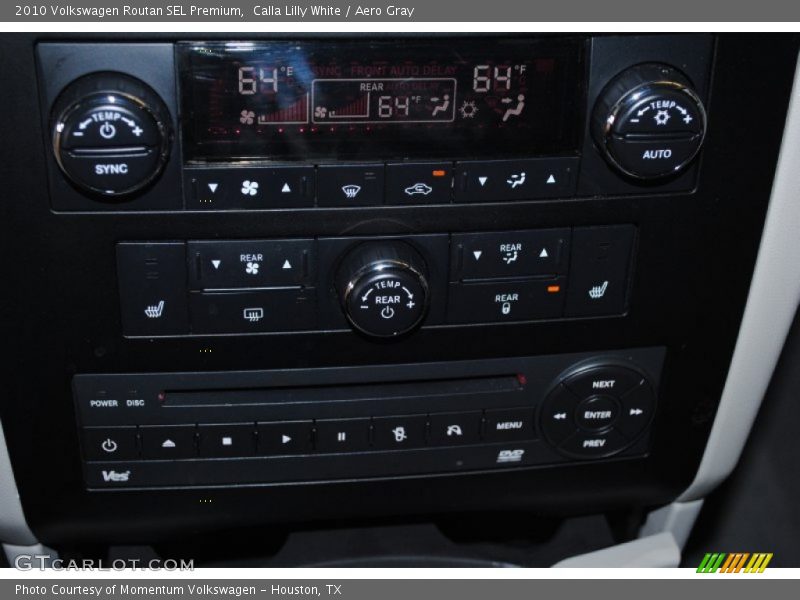 Calla Lilly White / Aero Gray 2010 Volkswagen Routan SEL Premium