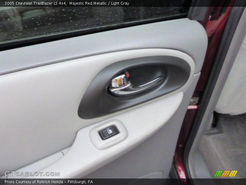 Majestic Red Metallic / Light Gray 2005 Chevrolet TrailBlazer LS 4x4