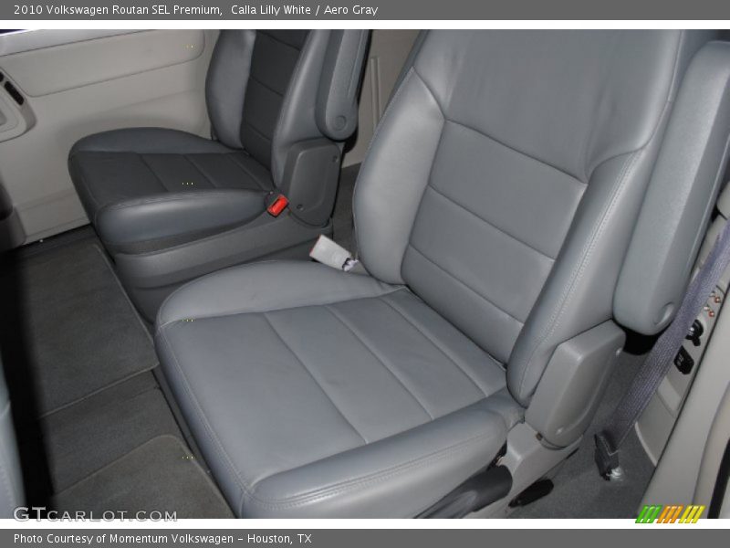 Calla Lilly White / Aero Gray 2010 Volkswagen Routan SEL Premium