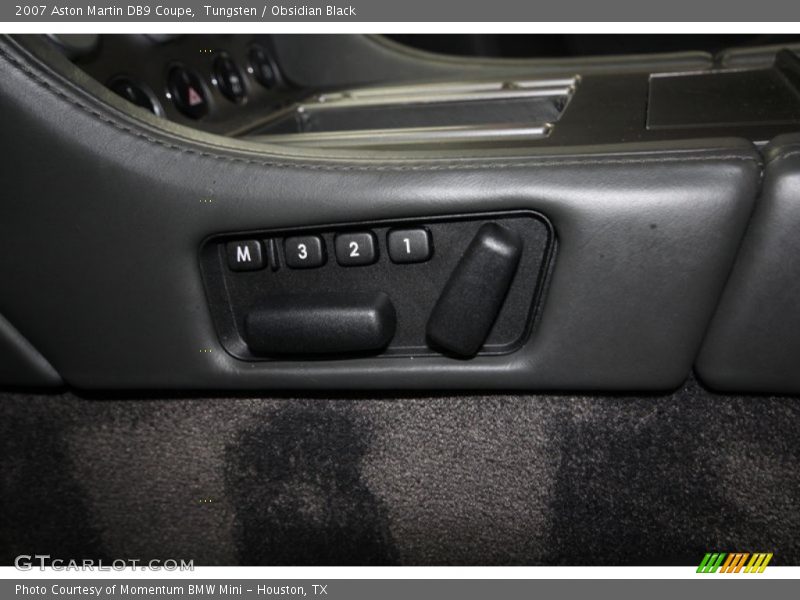 Tungsten / Obsidian Black 2007 Aston Martin DB9 Coupe