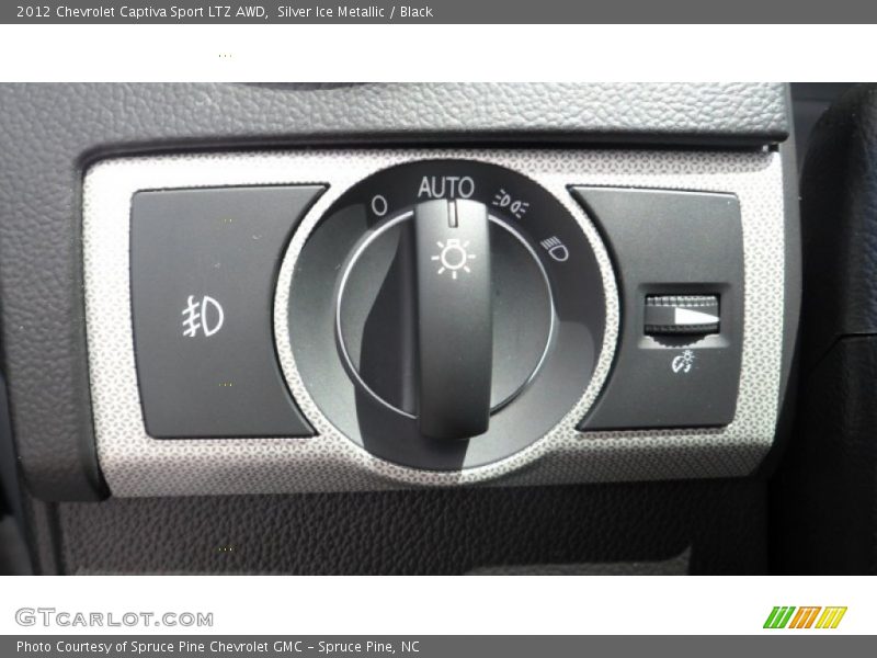 Silver Ice Metallic / Black 2012 Chevrolet Captiva Sport LTZ AWD
