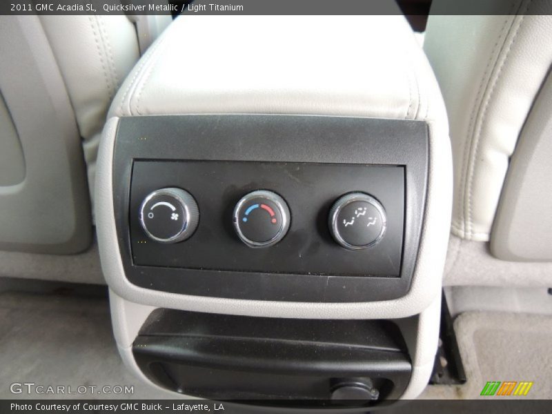 Quicksilver Metallic / Light Titanium 2011 GMC Acadia SL