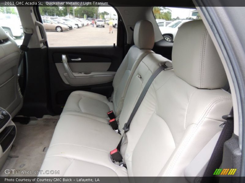 Quicksilver Metallic / Light Titanium 2011 GMC Acadia SL