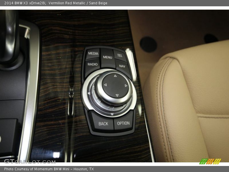 Controls of 2014 X3 xDrive28i