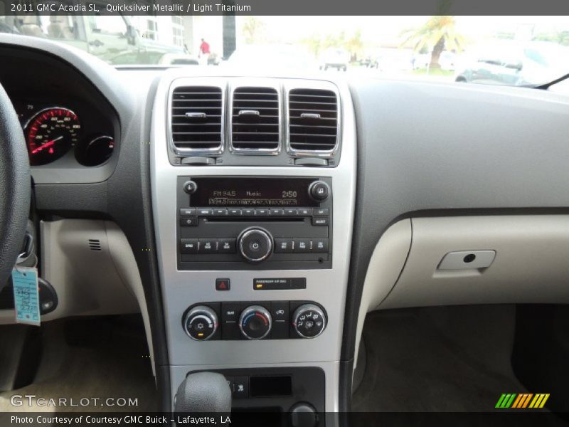 Quicksilver Metallic / Light Titanium 2011 GMC Acadia SL