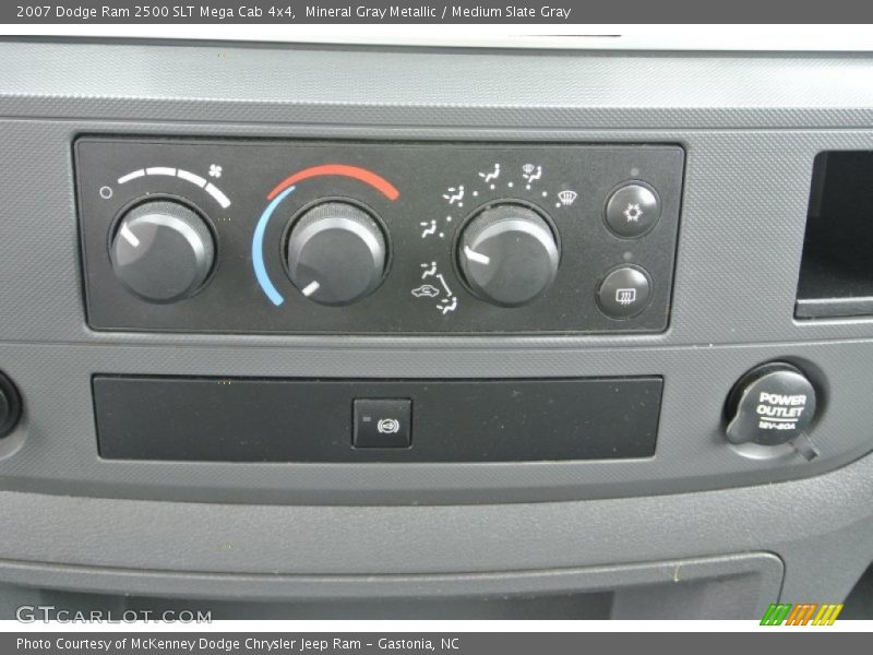 Mineral Gray Metallic / Medium Slate Gray 2007 Dodge Ram 2500 SLT Mega Cab 4x4