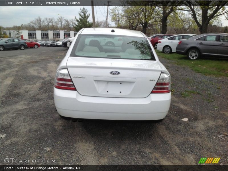 Oxford White / Camel 2008 Ford Taurus SEL
