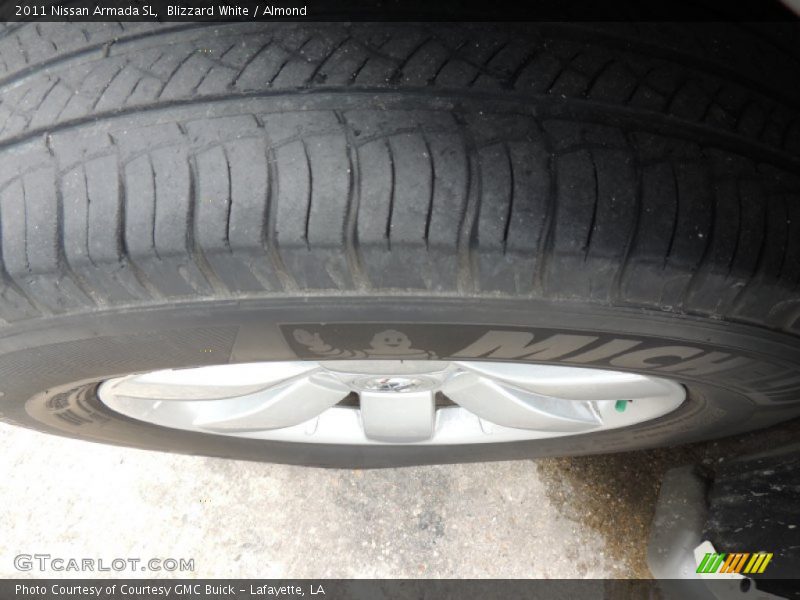 Blizzard White / Almond 2011 Nissan Armada SL