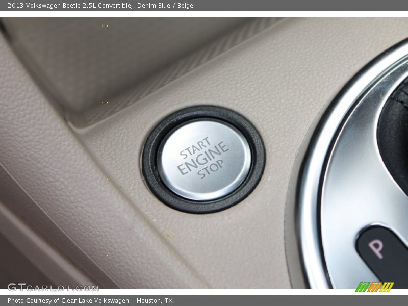 Denim Blue / Beige 2013 Volkswagen Beetle 2.5L Convertible