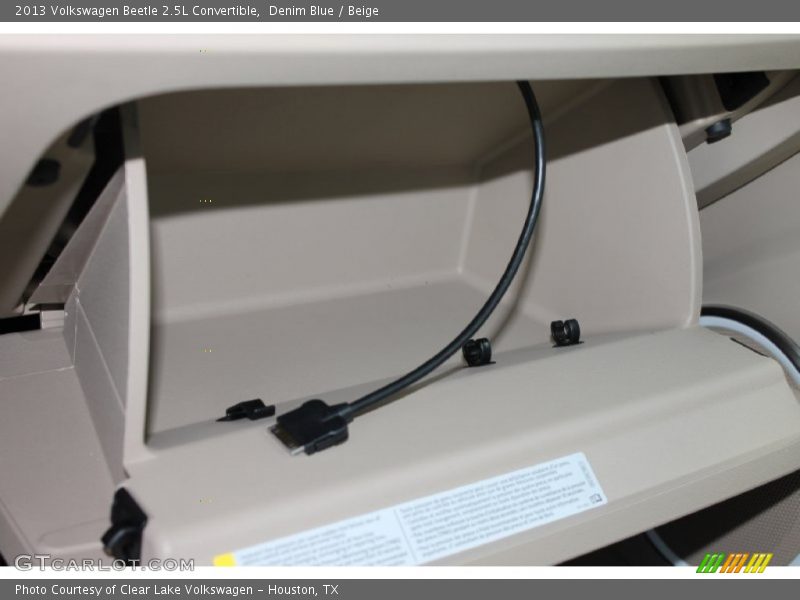 Denim Blue / Beige 2013 Volkswagen Beetle 2.5L Convertible