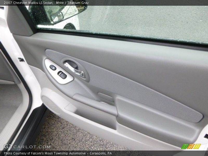 White / Titanium Gray 2007 Chevrolet Malibu LS Sedan