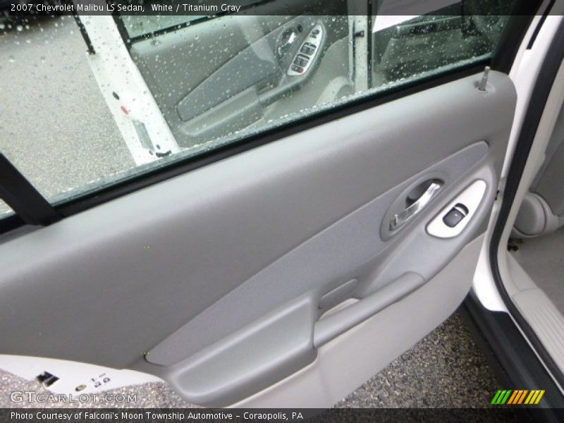 White / Titanium Gray 2007 Chevrolet Malibu LS Sedan