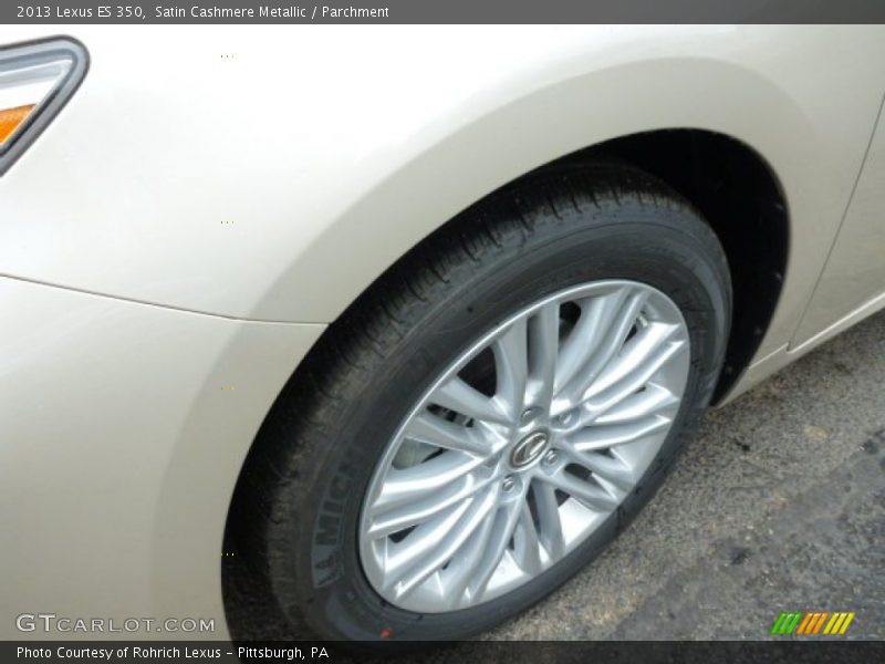 Satin Cashmere Metallic / Parchment 2013 Lexus ES 350