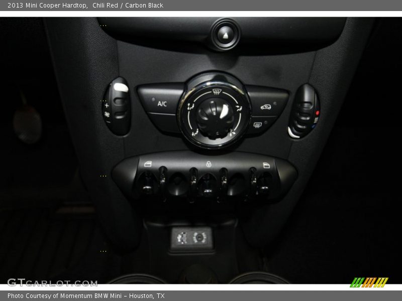 Chili Red / Carbon Black 2013 Mini Cooper Hardtop