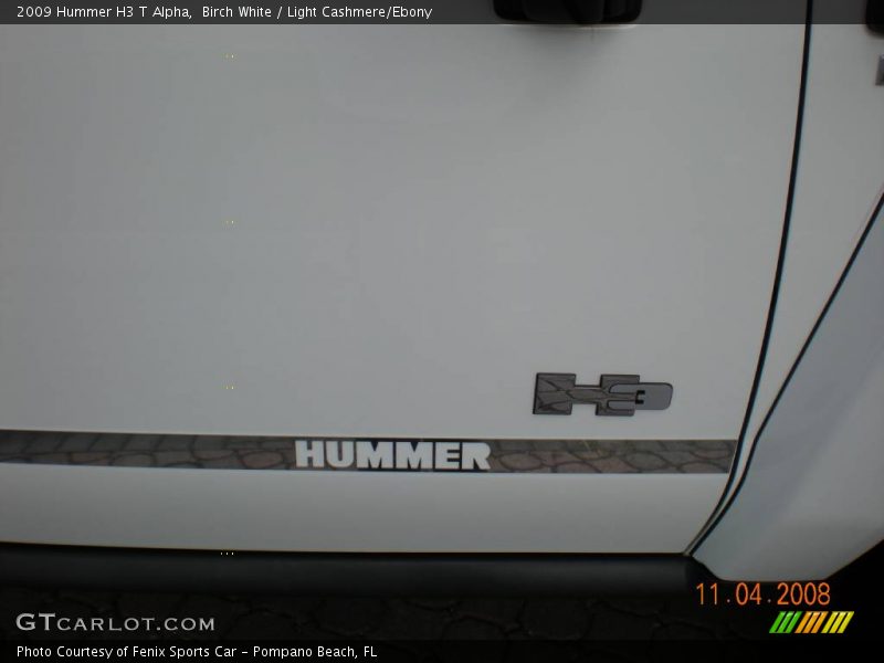 Birch White / Light Cashmere/Ebony 2009 Hummer H3 T Alpha