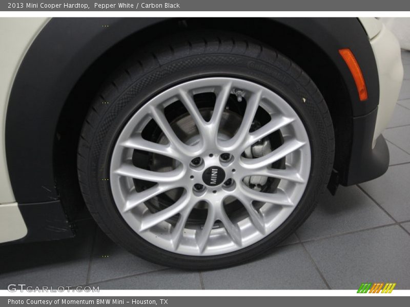 Pepper White / Carbon Black 2013 Mini Cooper Hardtop