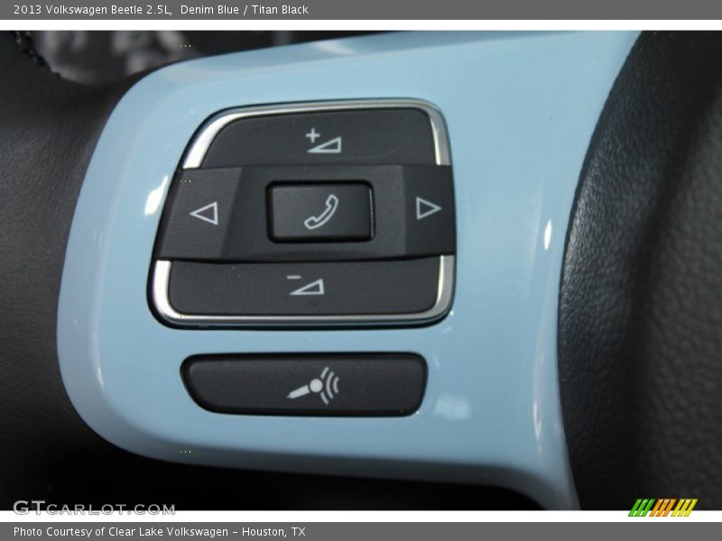 Denim Blue / Titan Black 2013 Volkswagen Beetle 2.5L